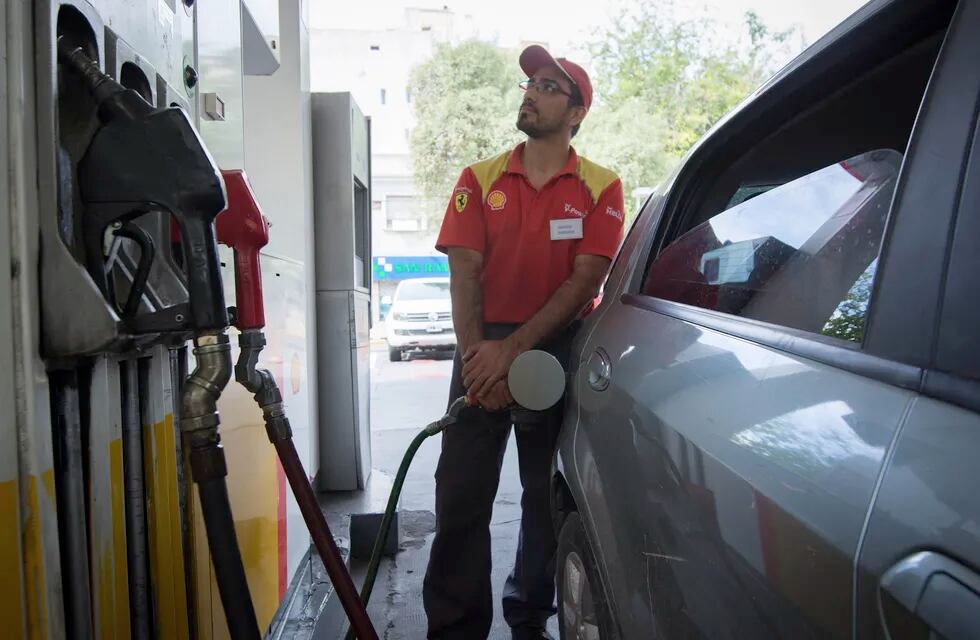 Crecen las ventas de combustibles pese a los reiterados aumentos 