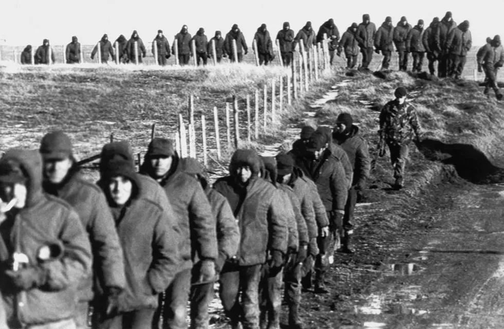 Ellos fueron los grandes protagonistas y en su honor y reconocimiento el feriado de hoy se denomina, con absoluta justeza, Día del Veterano y de los Caídos en la Guerra de Malvinas.