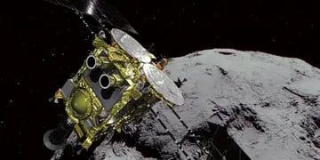 Sonda japonesa regresó a la tierra con un misterioso polvo negro y gas del asteroide Ryugu