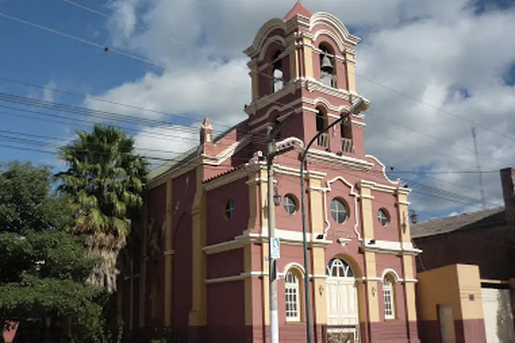 Parroquia Santa Rosa de Lima, en General Güemes, Salta