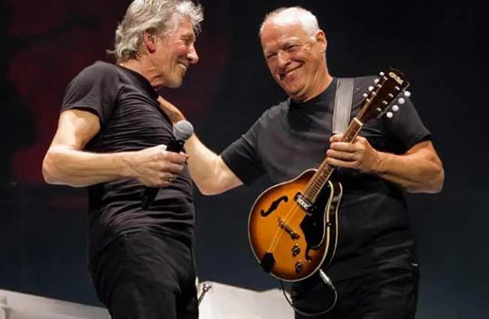 Waters y Gilmour, en un concierto en el que se tuvieron mutuamente como invitados. Era una paz provisoria.