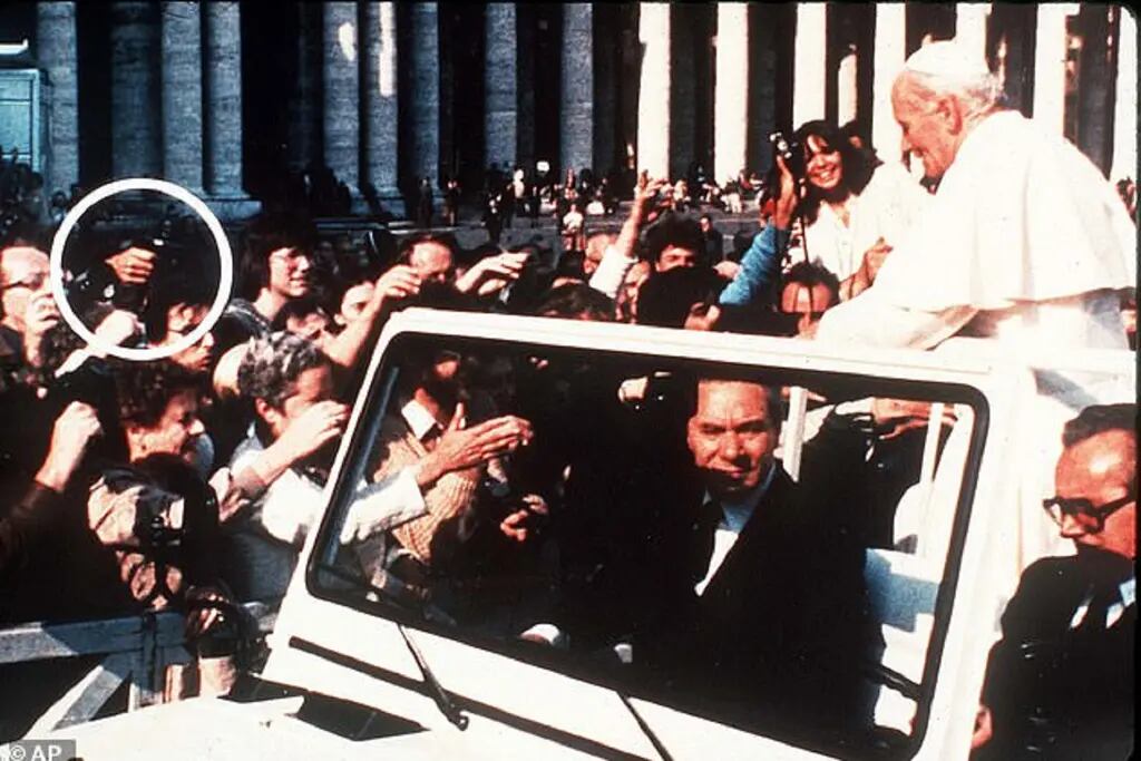 El día que casi mataron a Juan Pablo II