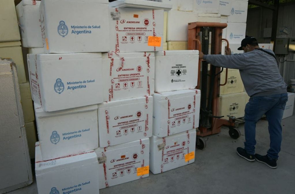 Llegaron a Mendoza 39.600 dosis de la vacuna de Sinopharm - 