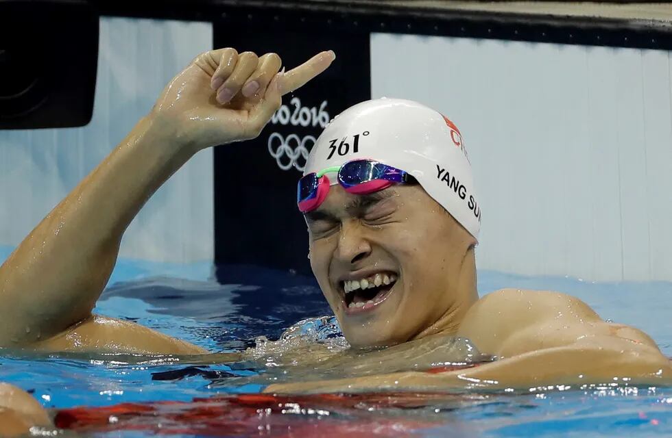 Un campeón olímpico chino fue suspendido por 8 años por destruir muestras de antidoping