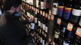 El consumo de vino cayó 11% en Argentina en 2021