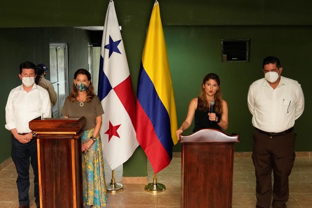 Canciller de Panamá, Erika Mouynes ”No nos engañemos sobre hojas de ruta de cumplimientos imposibles para coordinar la compra u obtención de vacunas que ya han sido comprometidas para otros". (AP) 