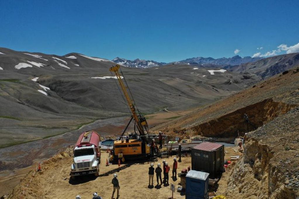 Exploración de cobre en la mina Cerro Amarillo. Prensa Gobierno