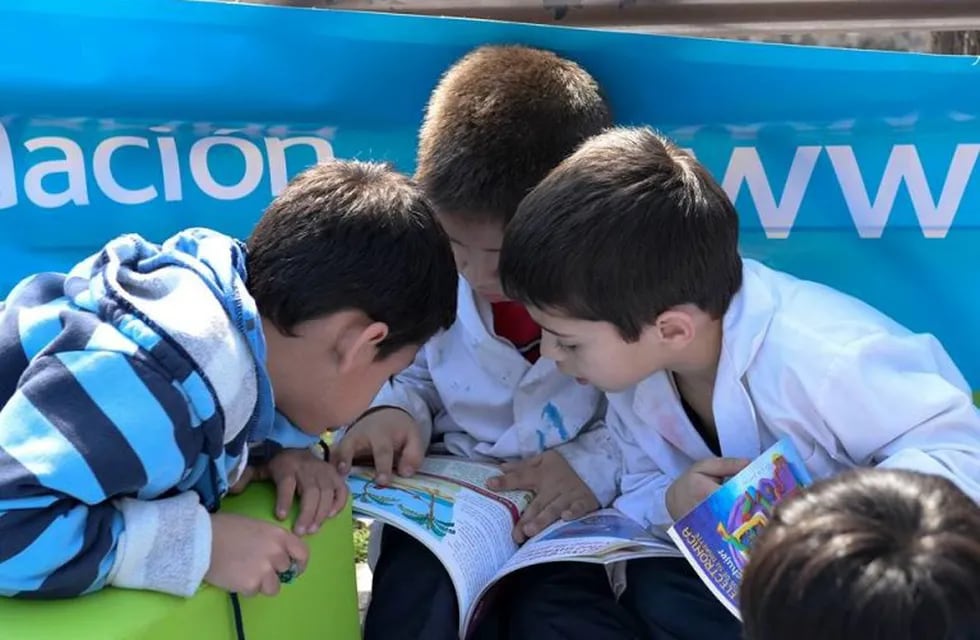 La Maratón Nacional de Lectura busca promover la lectura en comunidad.