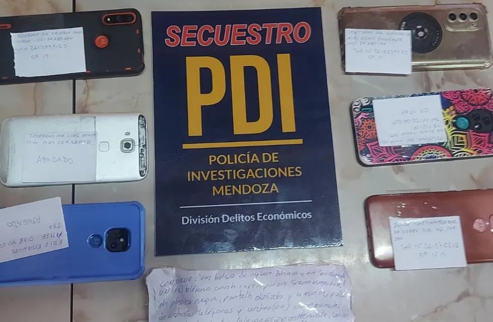 Detuvieron a un estafador que robaba celulares en pleno centro de Mendoza.