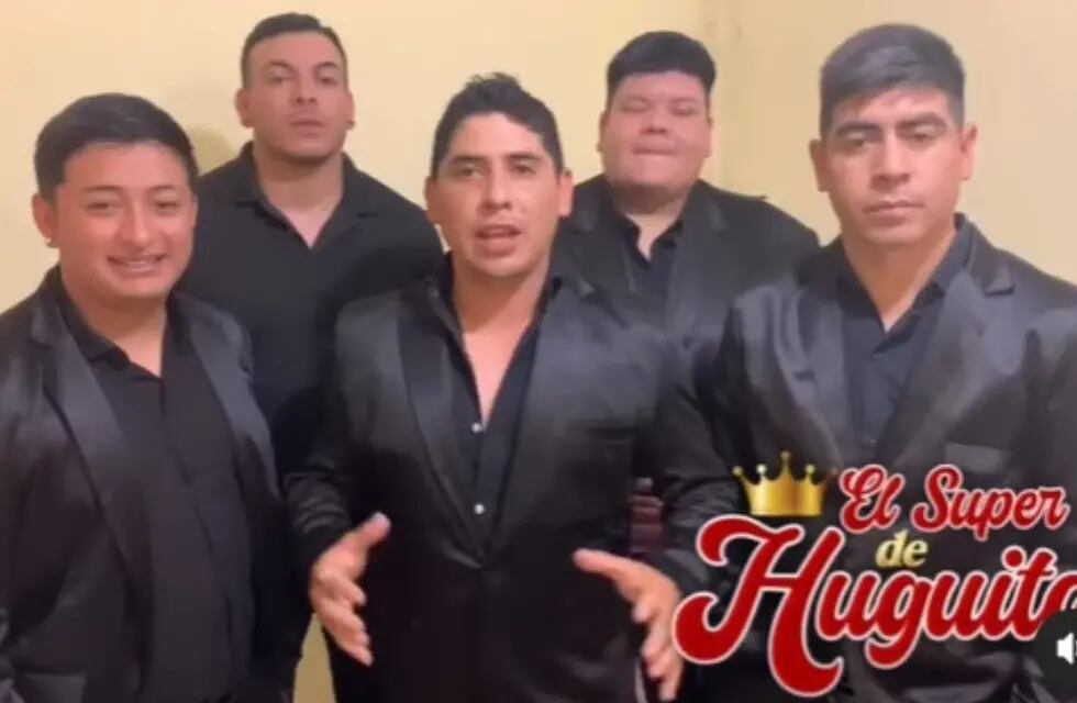El grupo musical de Huguito Flores