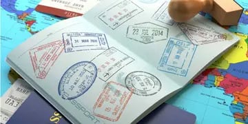 A cuántos países puede ingresar un argentino con su pasaporte (Foto: Maksym Yemelyanov).