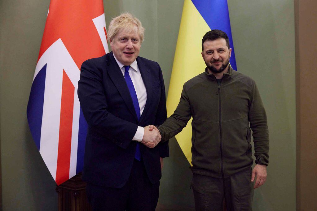 Boris Johnson se reunió con Zelenski en una visita sorpresa a Kiev. / Foto: AP