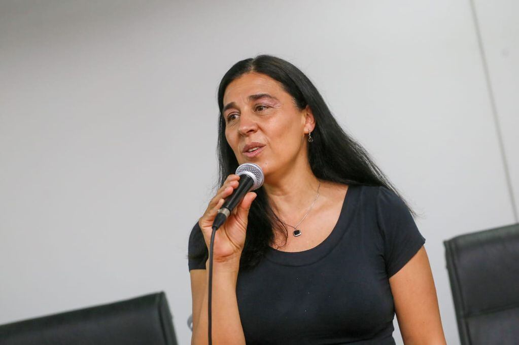Mariana Castiglia, vicedecana de la FCPyS.
