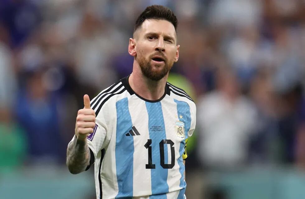 Lionel Messi, el mejor de todos, estará en las despedidas de Maxi Rodríguez y Juan Román Riquelme bajo un fuerte operativo policial.