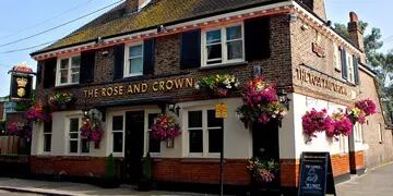The rose and the crown, el único bar de Ashdon