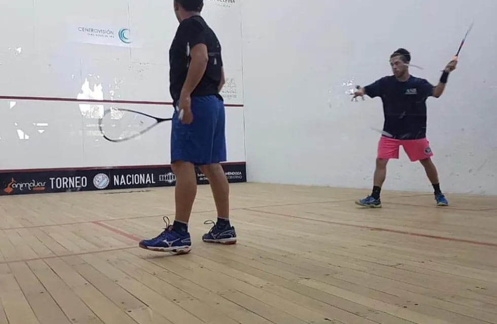 Squash: Fernández Riestra y Olcese, campeones en Chacras