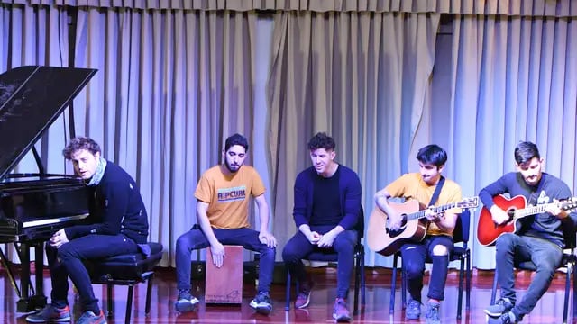 La banda mendocina despide este fin de semana su último disco, con un gran show. Antes, tocaron en la sala de Los Andes.
