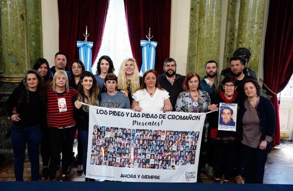 La presidenta de la Cámara de Diputados, Cecilia Moreau, recibió a familiares de víctimas de Cromañón
