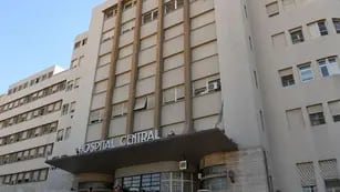 Hospital Central. (Gentileza Los Andes/Orlando Pelichotti)