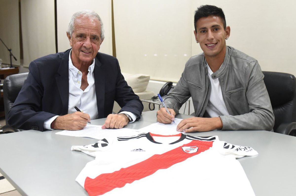 Gallardo incluyó a Angileri en la delegación que viajará a Perú para jugar la Libertadores