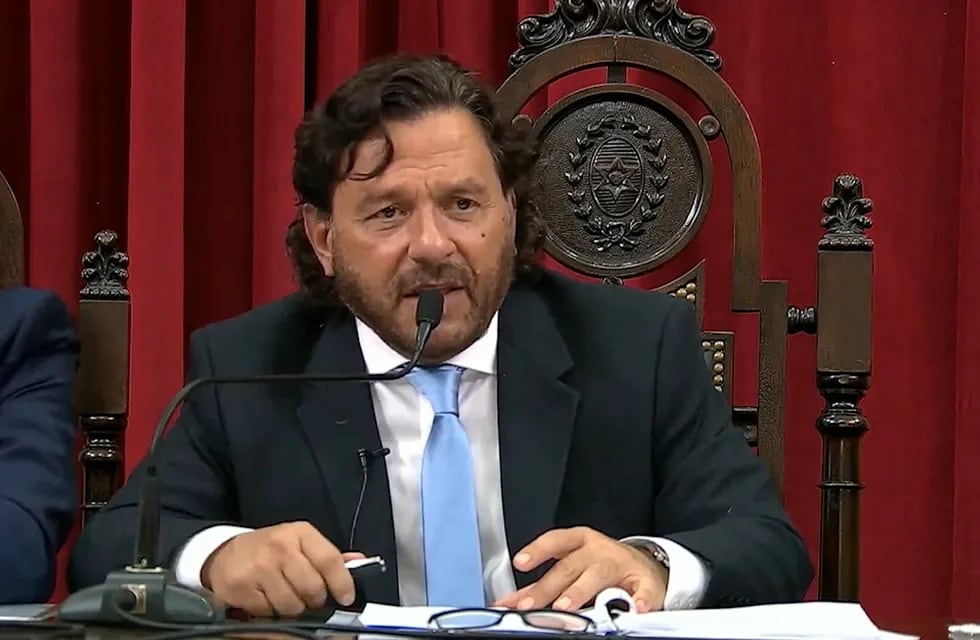El gobernador de Salta, Gustavo Sáenz, durante la apertura del 126º período de sesiones ordinarias de la Legislatura de Salta. Captura: YouTube / Gobierno de Salta