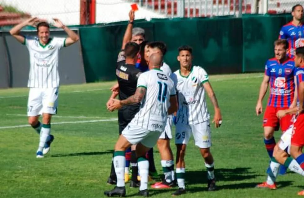 Villa Mitre perdió la final ante Güemes de Santiago del Estero