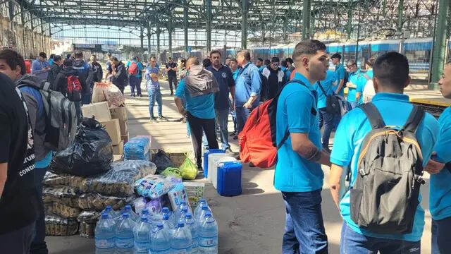 El tren solidario llegó a Bahía Blanca con más de 7.500 kilos de alimentos para los damnificados por el temporal