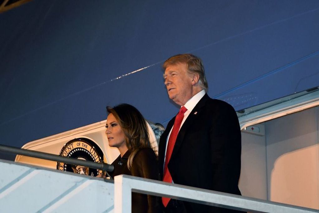 
Donald Trump junto a su esposa Melania. | AFP
   