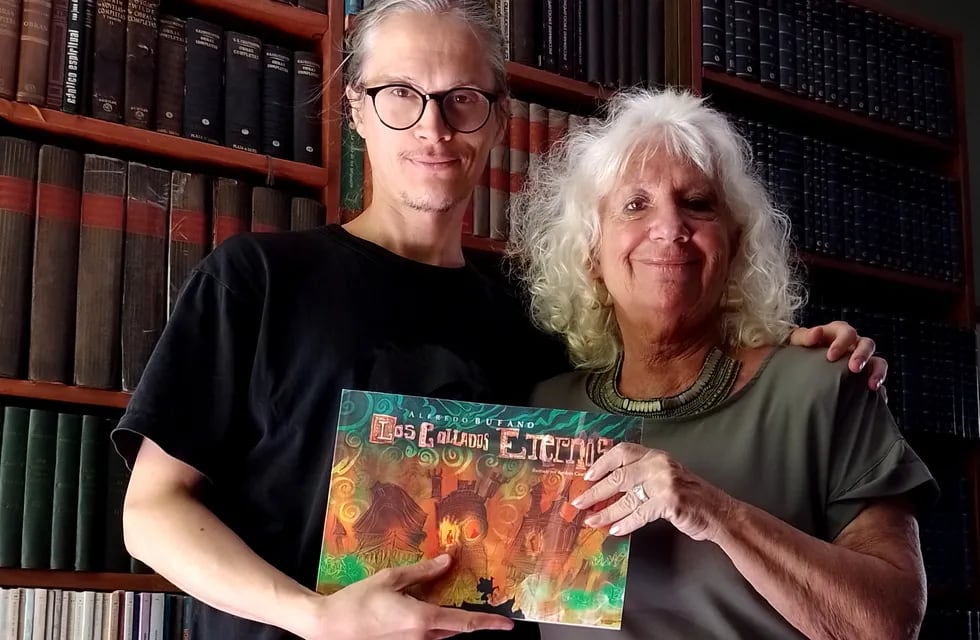 El ilustrador Andrés Casciani y la doctora en Letras Marta Castellino, responsables de esta reedición del libro de Alfredo Bufano.