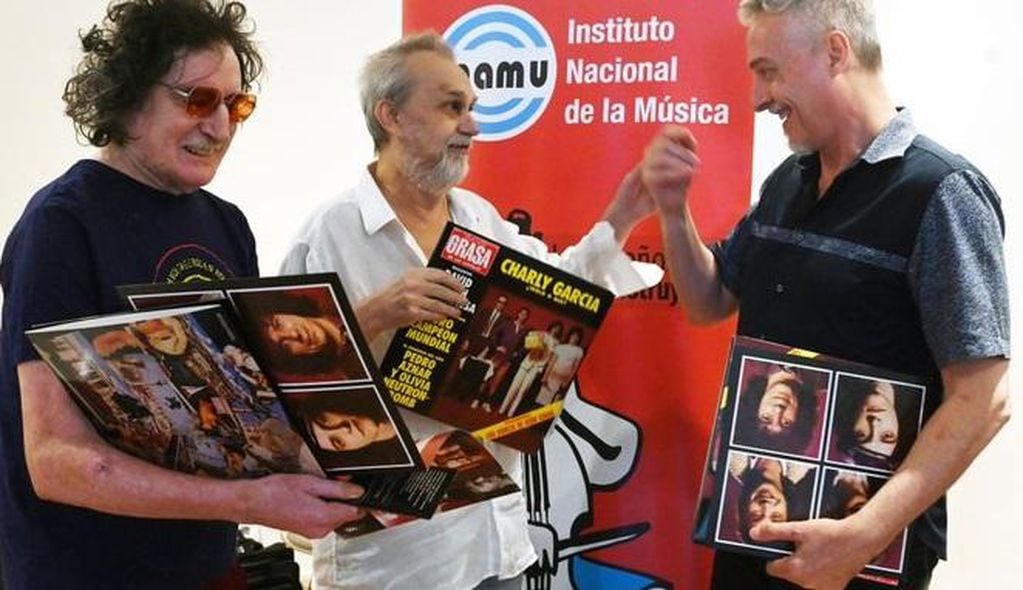 David Lebón, Pedro Aznar y Charly García en el lanzamiento de “La grasa de las capitales” remasterizado. (Twitter)