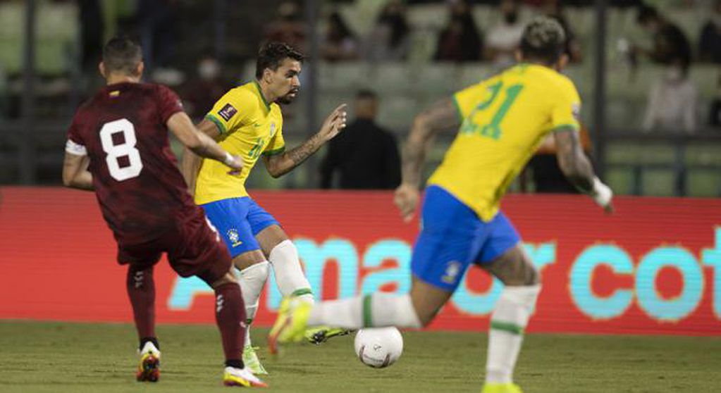 El seleccionado brasileño, líder de las eliminatorias, suma un punto en Venezuela. (lance.com.br)