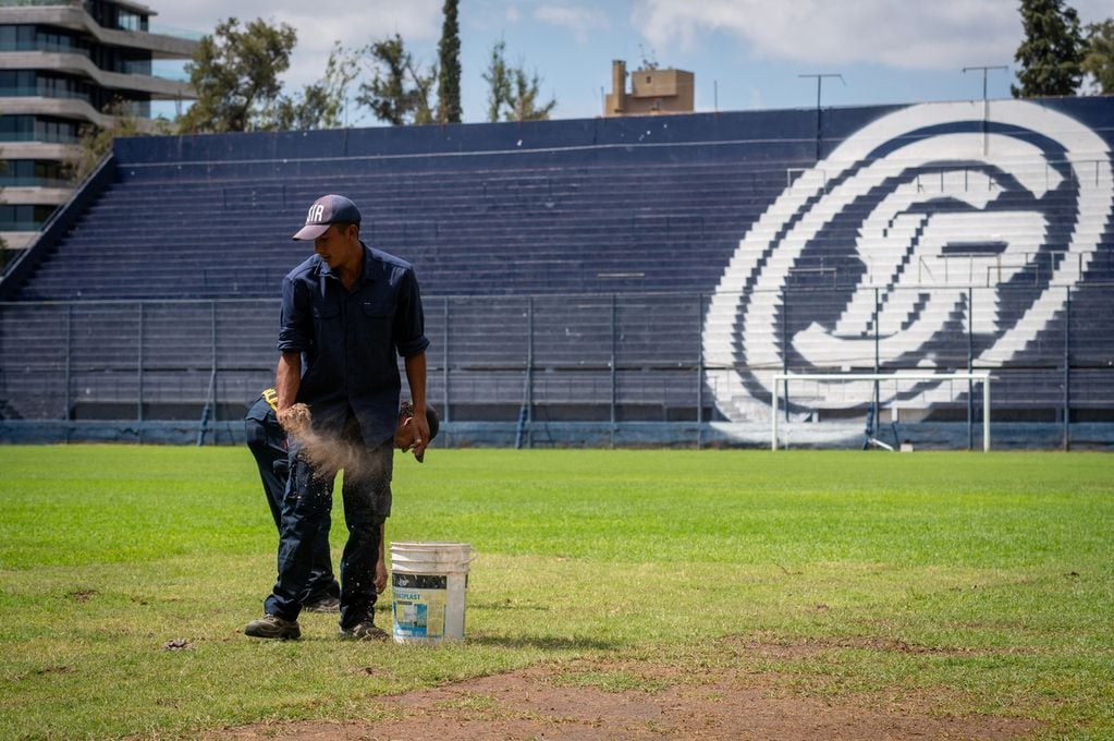 El campo de juego del Gargantini, renovado por completo. 
Foto: Ignacio Blanco / Los Andes