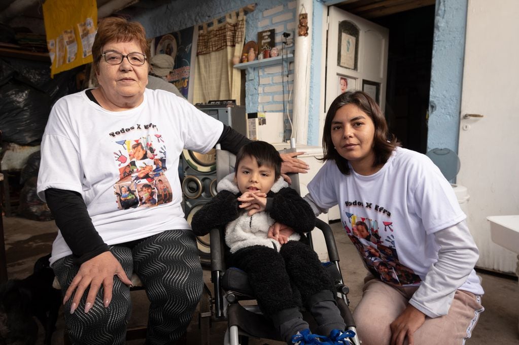 Robaron la silla de ruedas de un nene que necesita un complejo tratamiento y piden ayuda, Foto: Ignacio Blanco / Los Andes