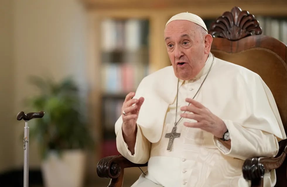 El Papa criticó la difusión de noticias falsas y detalló los cuatro pecados del periodismo: “El primero es la desinformación”. / Foto: AP