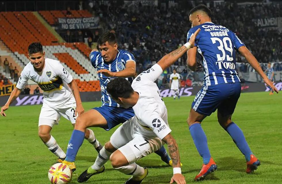 Copa de la Superliga: El Tomba debutará ante Boca el sábado 14 de marzo en el Malvinas 