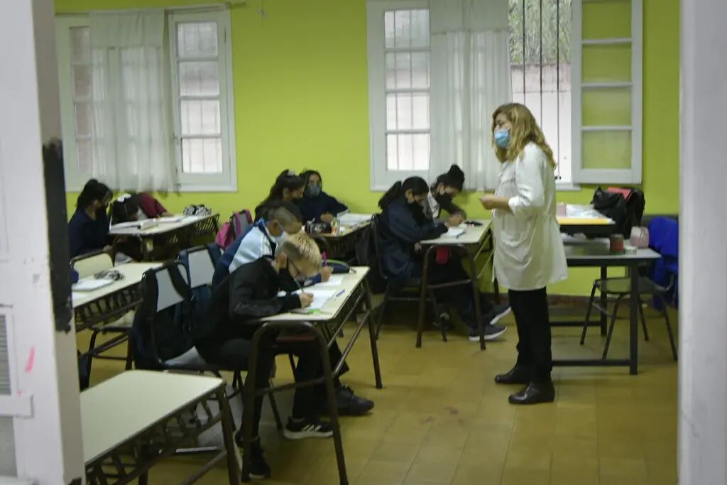 Vuelven hoy a clases más de 443 mil estudiantes en Mendoza
