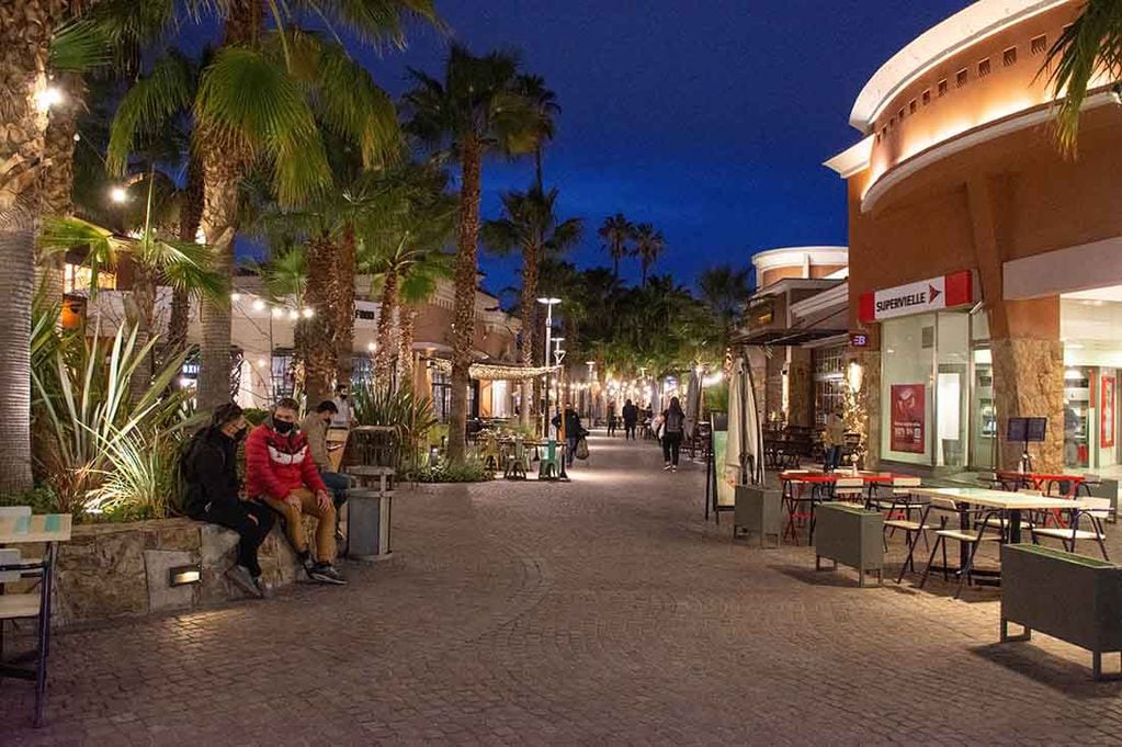 Palmares Open Mall inaugura locales, recibirá a firmas internacionales y se prepara para la apertura de su espacio de oficinas 