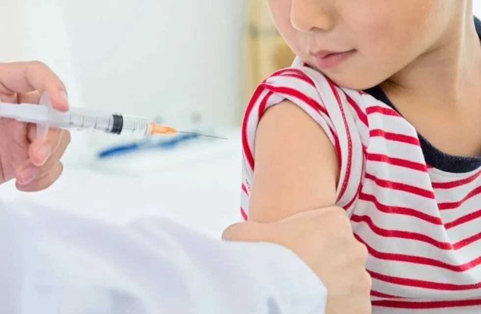 La vacunación: un aliado clave para prevenir la meningitis bacteriana