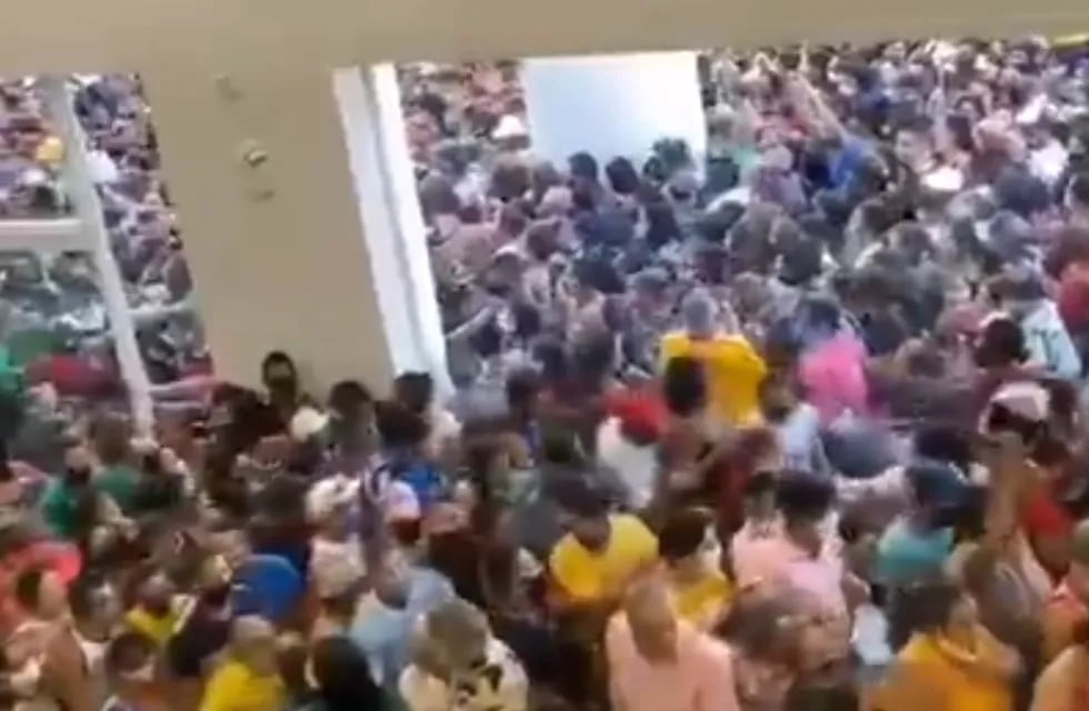 La inauguración de un centro comercial en Belém desató escenas de desconcierto.