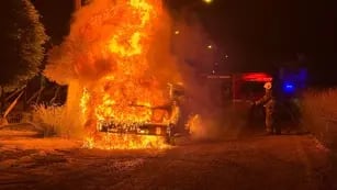 Incendiaron la camioneta de un empresario que había denunciado a un gremio por extorsión en Chubut