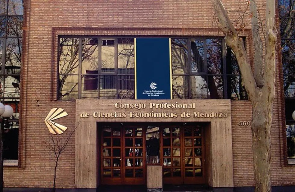 Una sorda interna se vive en el Consejo Profesional de Ciencias Económicas de Mendoza.