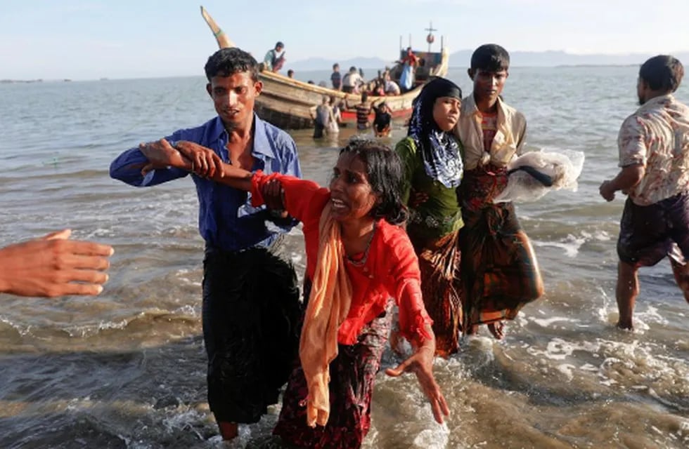 Naufraga un barco con decenas de refugiados rohinya. Gentileza / BBC