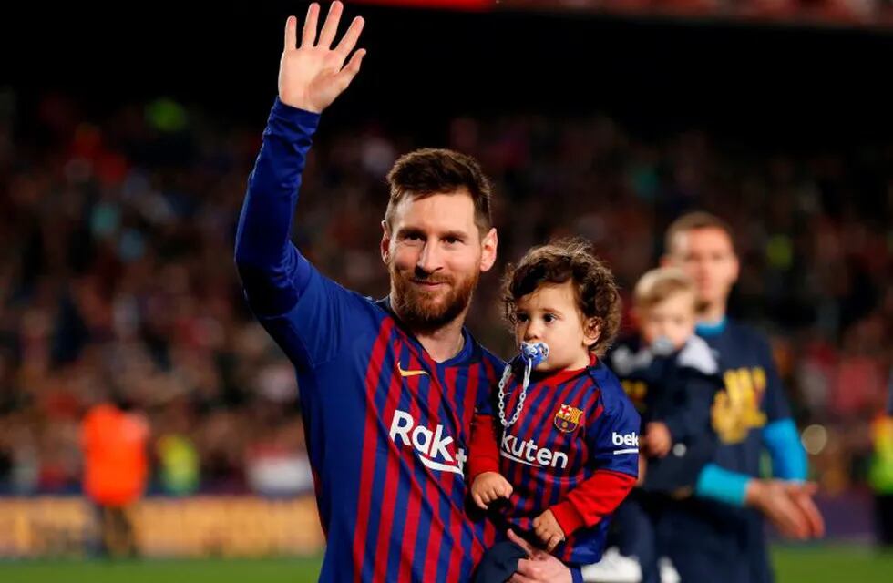 Leo Messi llegó al récord de 800 partidos en la primera del Barcelona tanto oficiales como amistosos. / Gentileza.