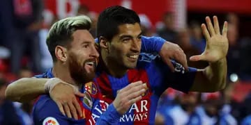  Luis Suárez, compañero actual de Messi en el Barcelona, está en la mira de Boca. / Gentileza. 