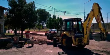 Guaymallén. En Estrada y Lateral Sur del Acceso Este continúan los trabajos de repavimentación. Gentileza / Municipalidad de Guaymallén