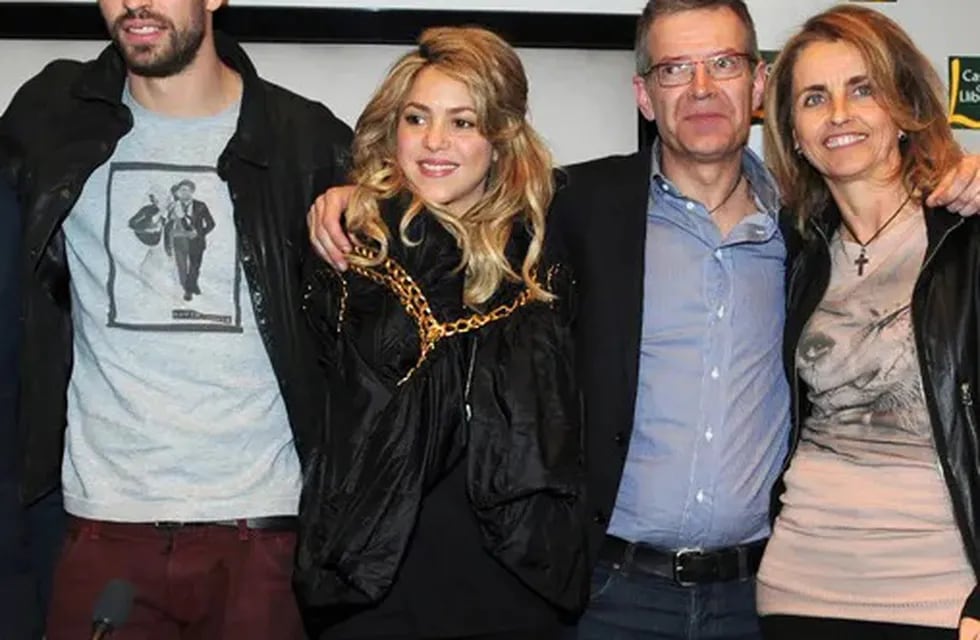 Los padres del futbolista se reunieron con la madre de Shakira para que sus hijos vuelvan