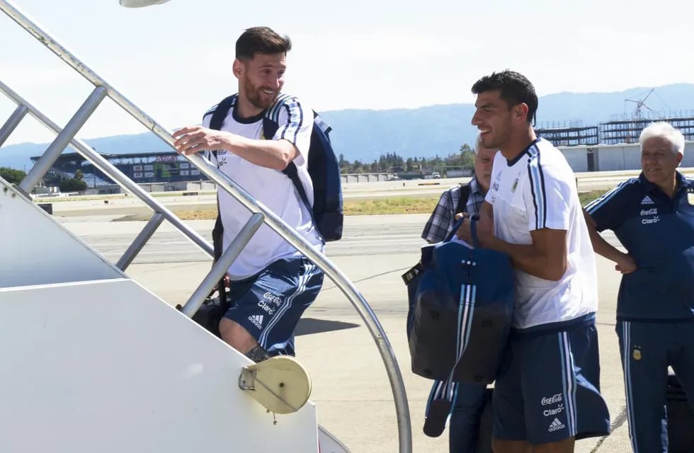 Messi ofreció su avión privado.