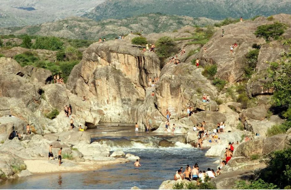 El río Mina Clavero, la opción cordobesa más elegida. (Foto: Prensa Agencia Córdoba Turismo).