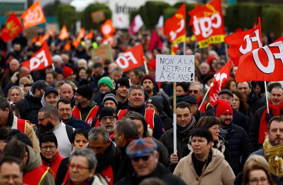 Este martes 7 de marzo hay 320 huelgas convocadas en todo el país contra la reforma previsional de Macron.