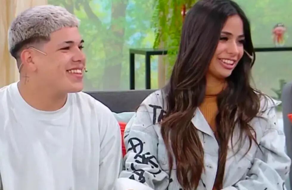 Thiago Medina y Daniela Celis esperan gemelos. (Foto: Captura de pantalla)